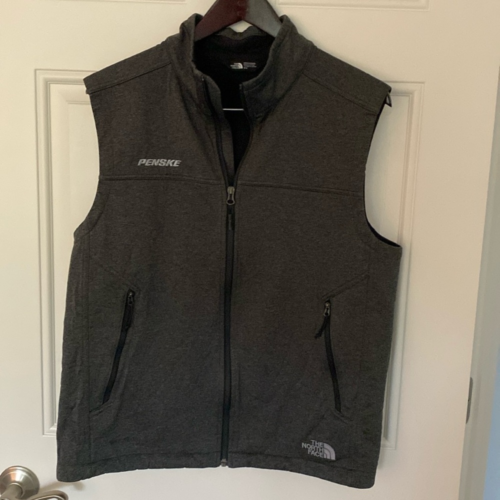 The North Face Ridgeline Windproof Softshell Vest with Penske Logo - 🏎️ 🏁